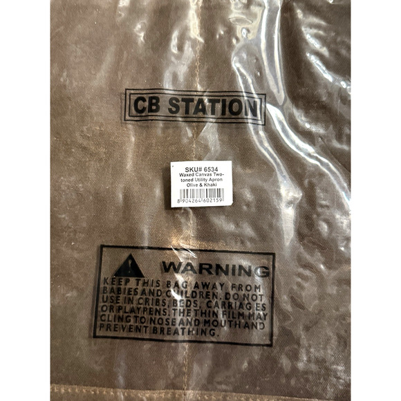 New CB Station Waxed Canvas Two Toned Utility Apron Olive and Khaki - Picture 3 of 4